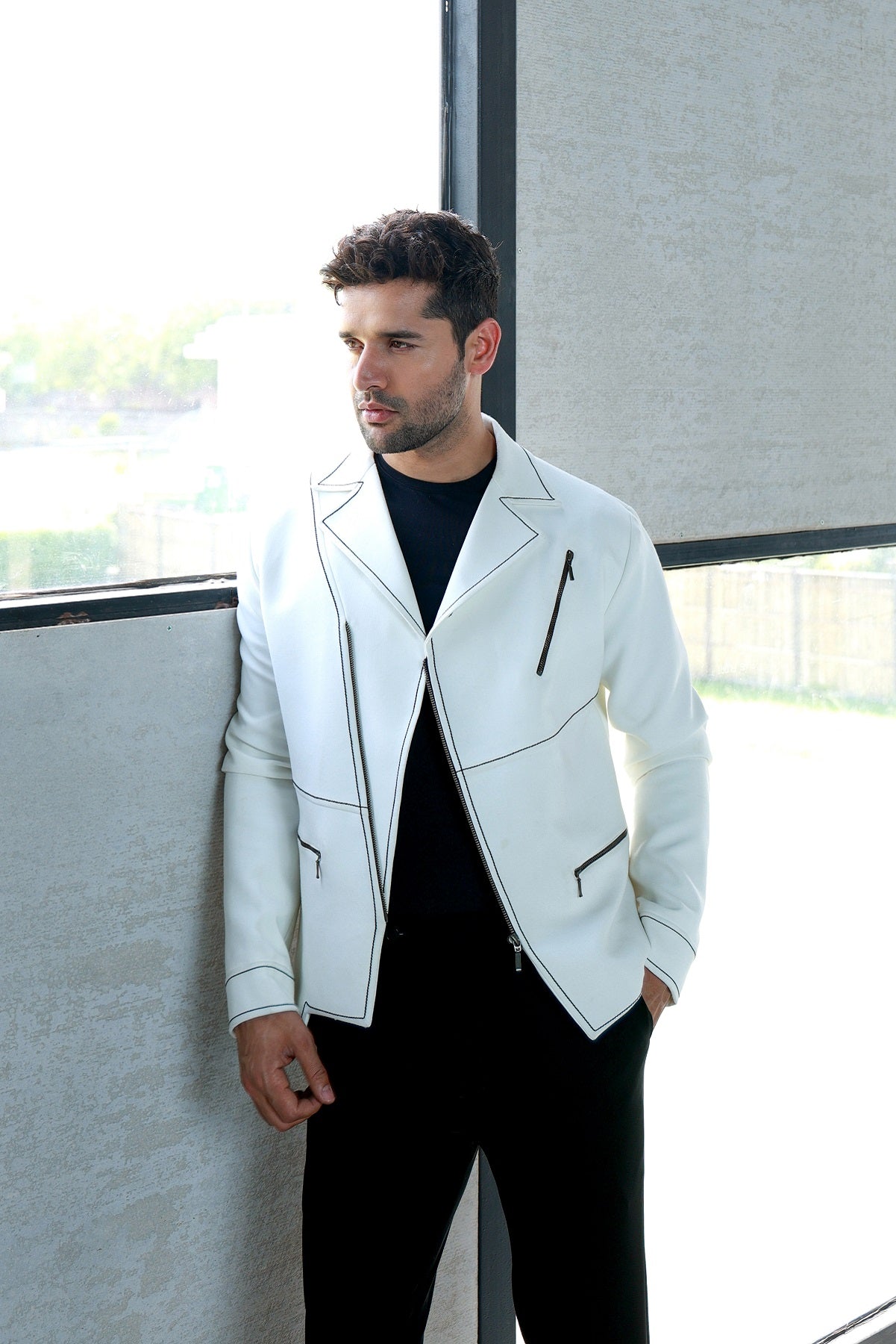 OFFWHITE ZIPPER JACKET WITH PANTS