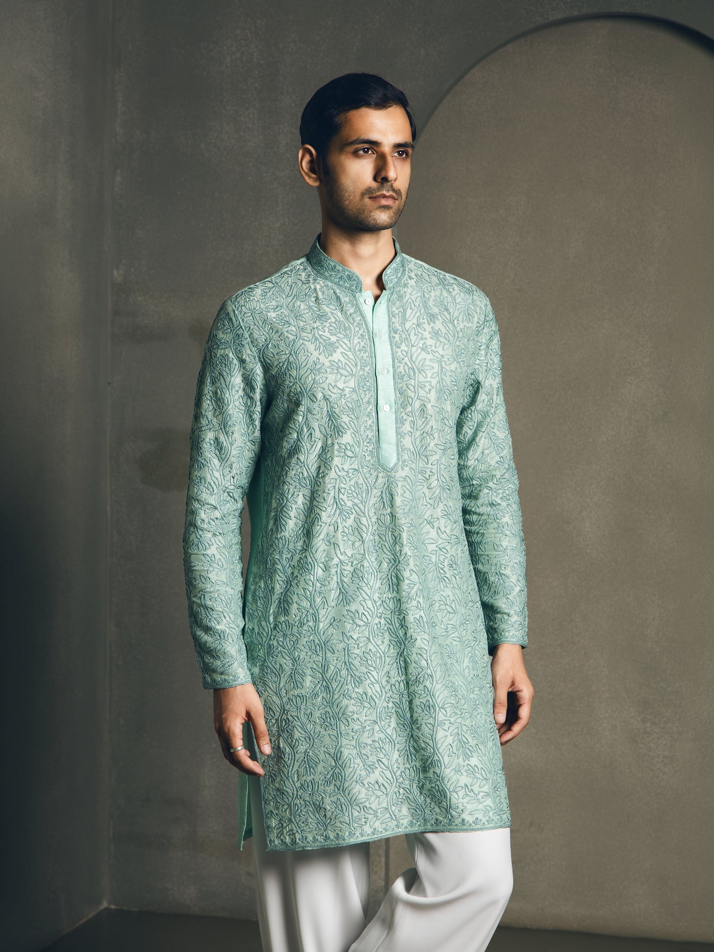 MINT DORI THREAD EMBROIDERY KURTA PANT SET