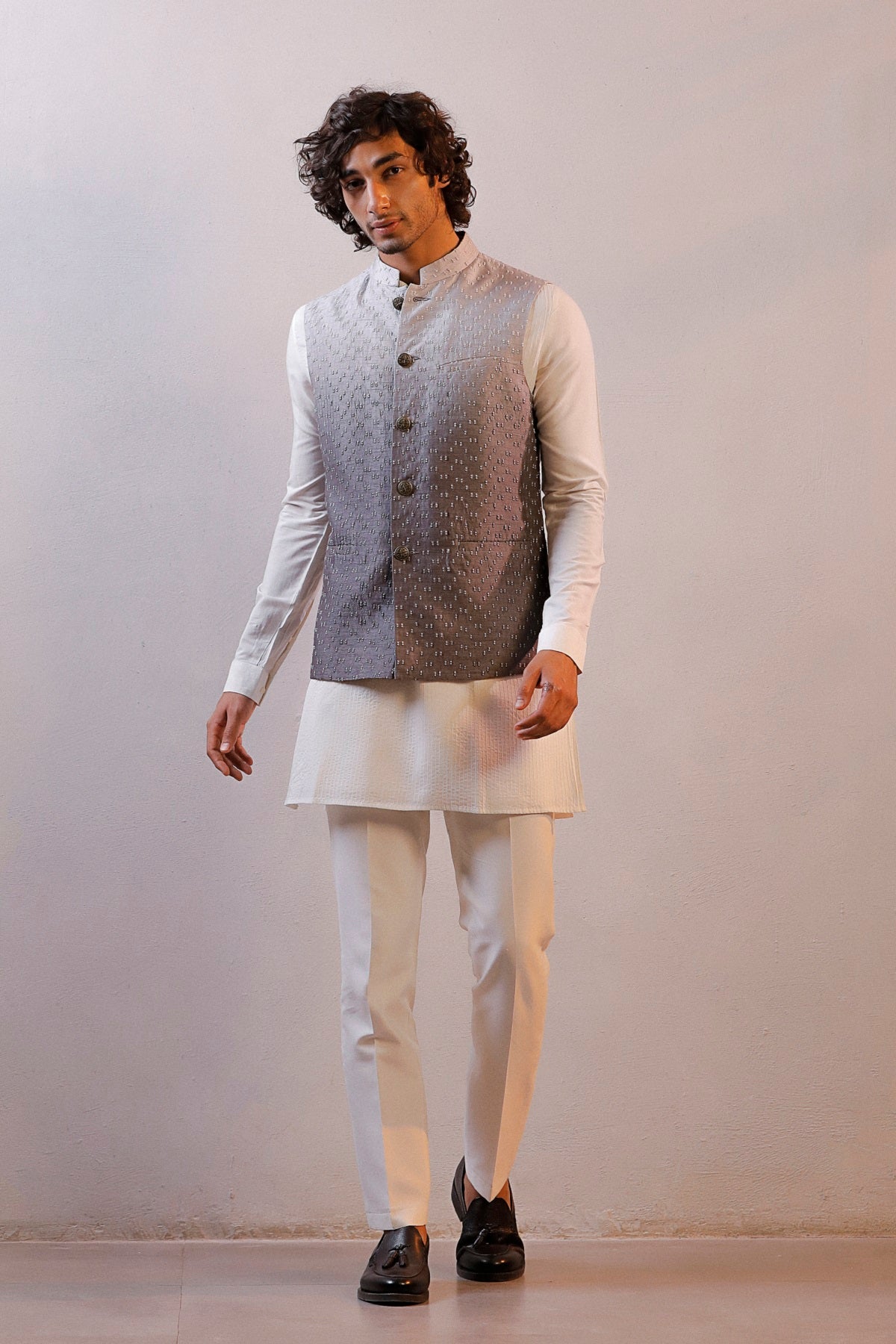GREY OMBRE JACKET IVORY KURTA SET