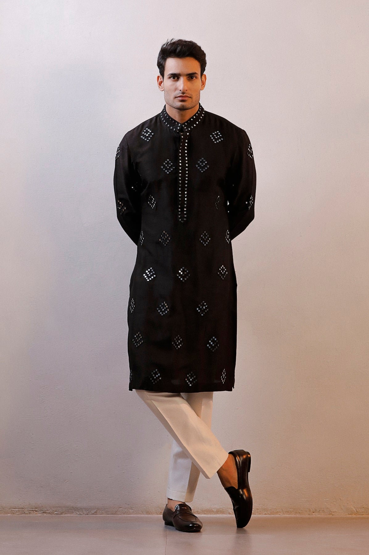 BLACK MIRROR WORK KURTA SET