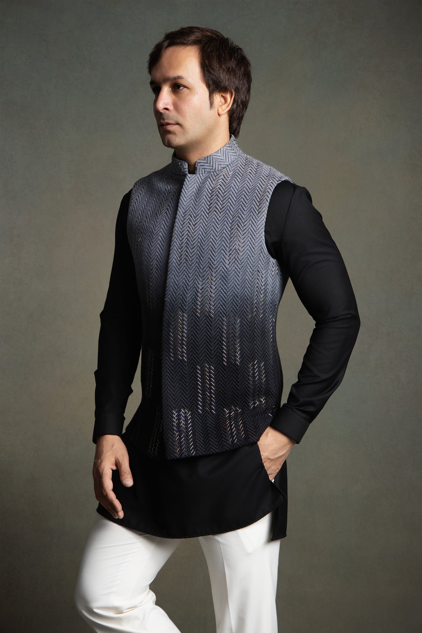 BLACK OMBRE GLASS CUT EMBROIDERY NEHRU JACKET