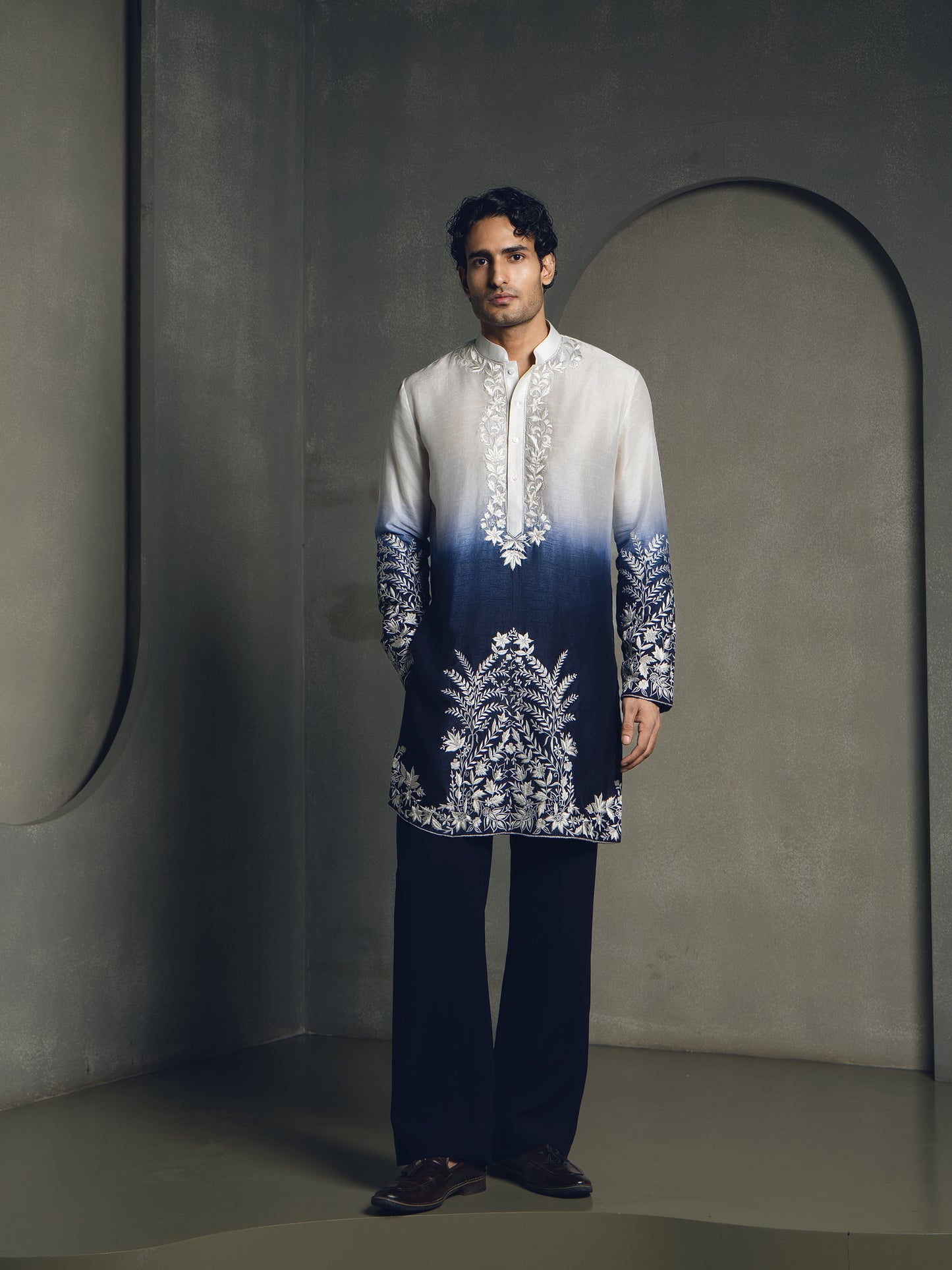 OMBRE FLORAL EMBROIDERY KURTA PANT SET