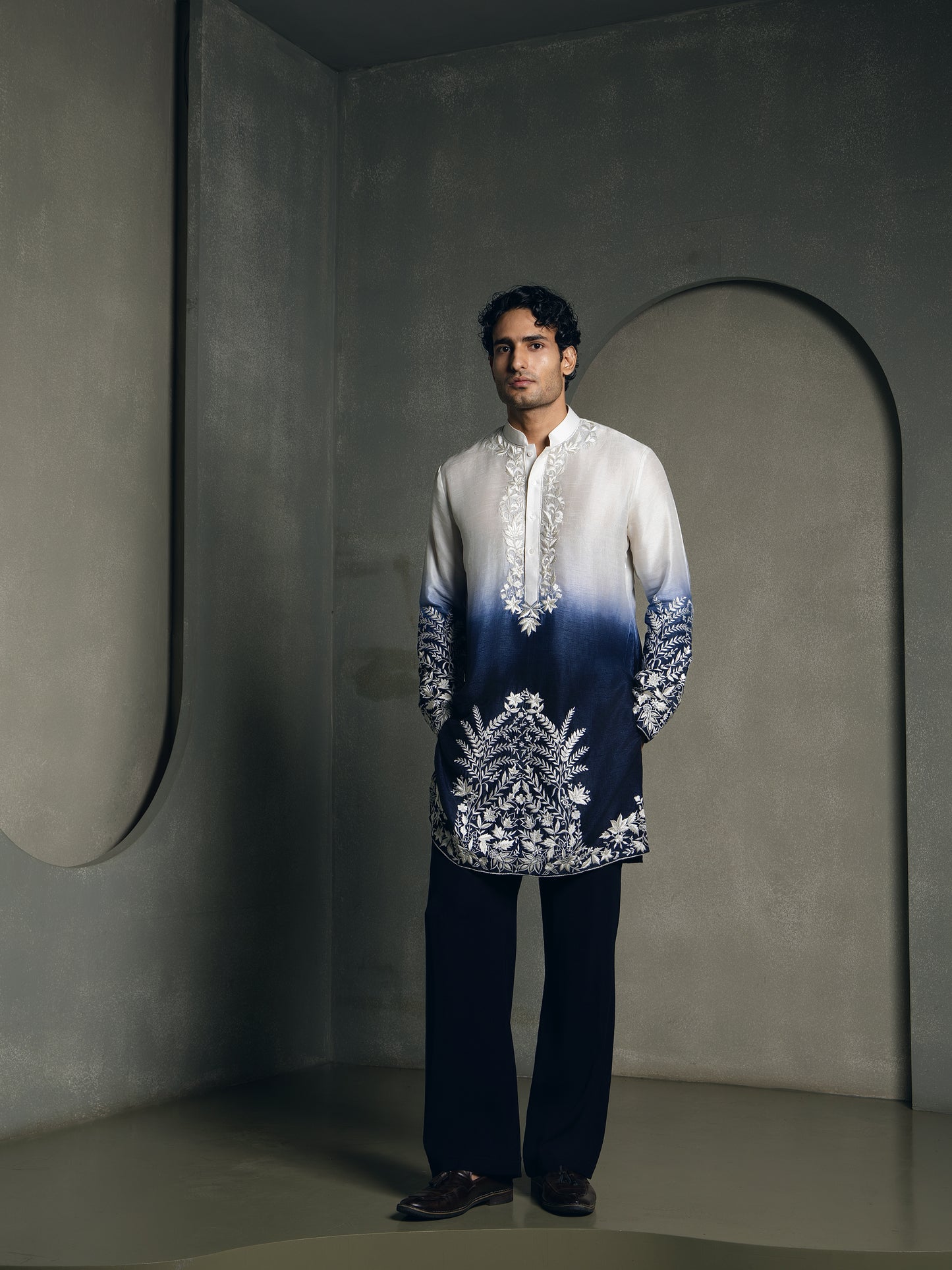 OMBRE FLORAL EMBROIDERY KURTA PANT SET