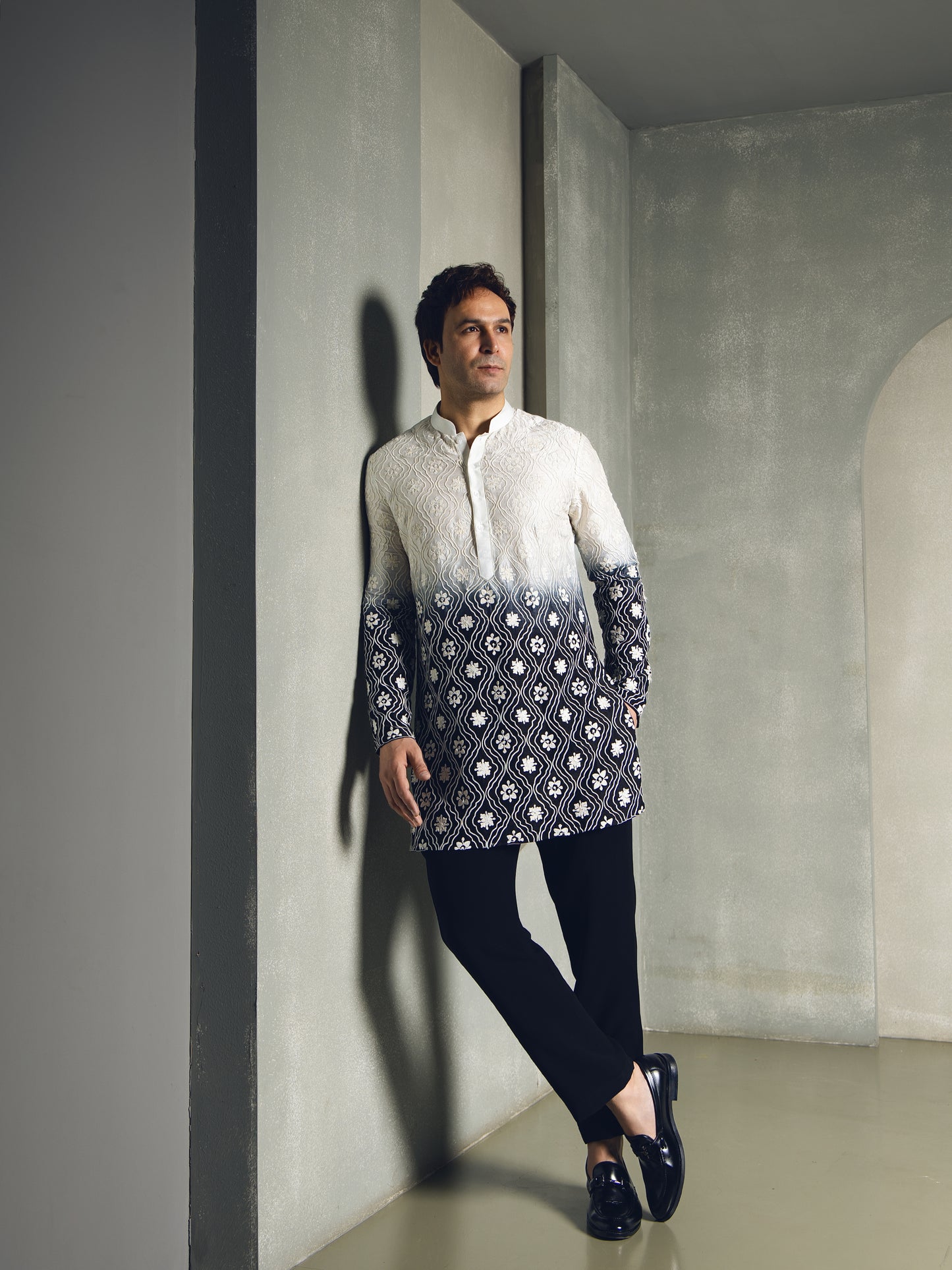 BLACK OMBRE SILK THREAD EMBROIDERY KURTA PANT SET