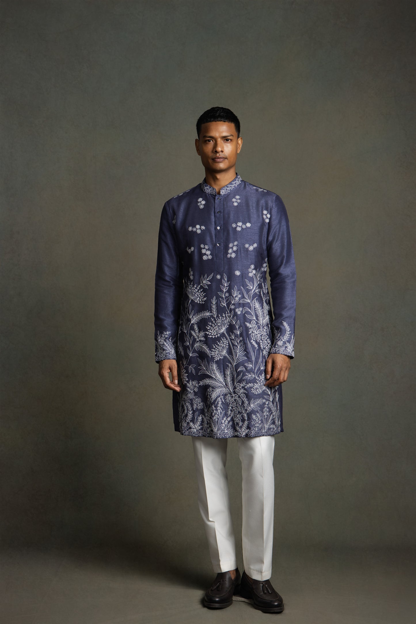 FLORAL  THREAD EMBROIDERY KURTA SET