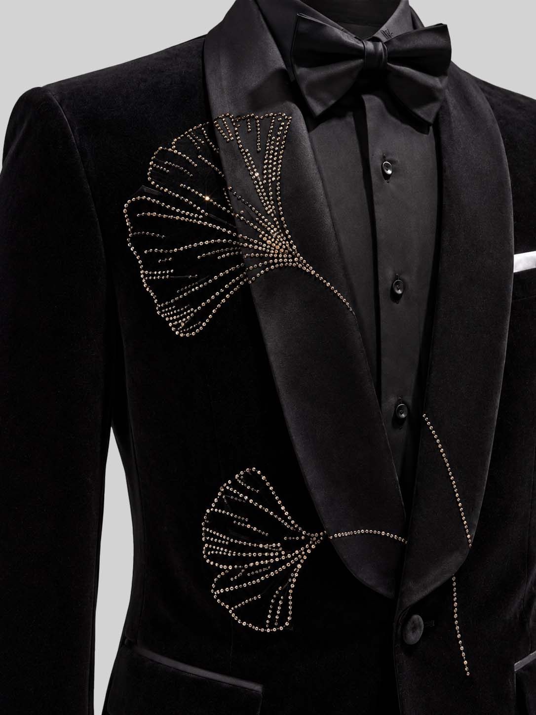 FLORAL EMBROIDERY TUXEDO
