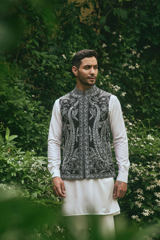 BLACK EMBROIDERY NERHRU JACKET SET