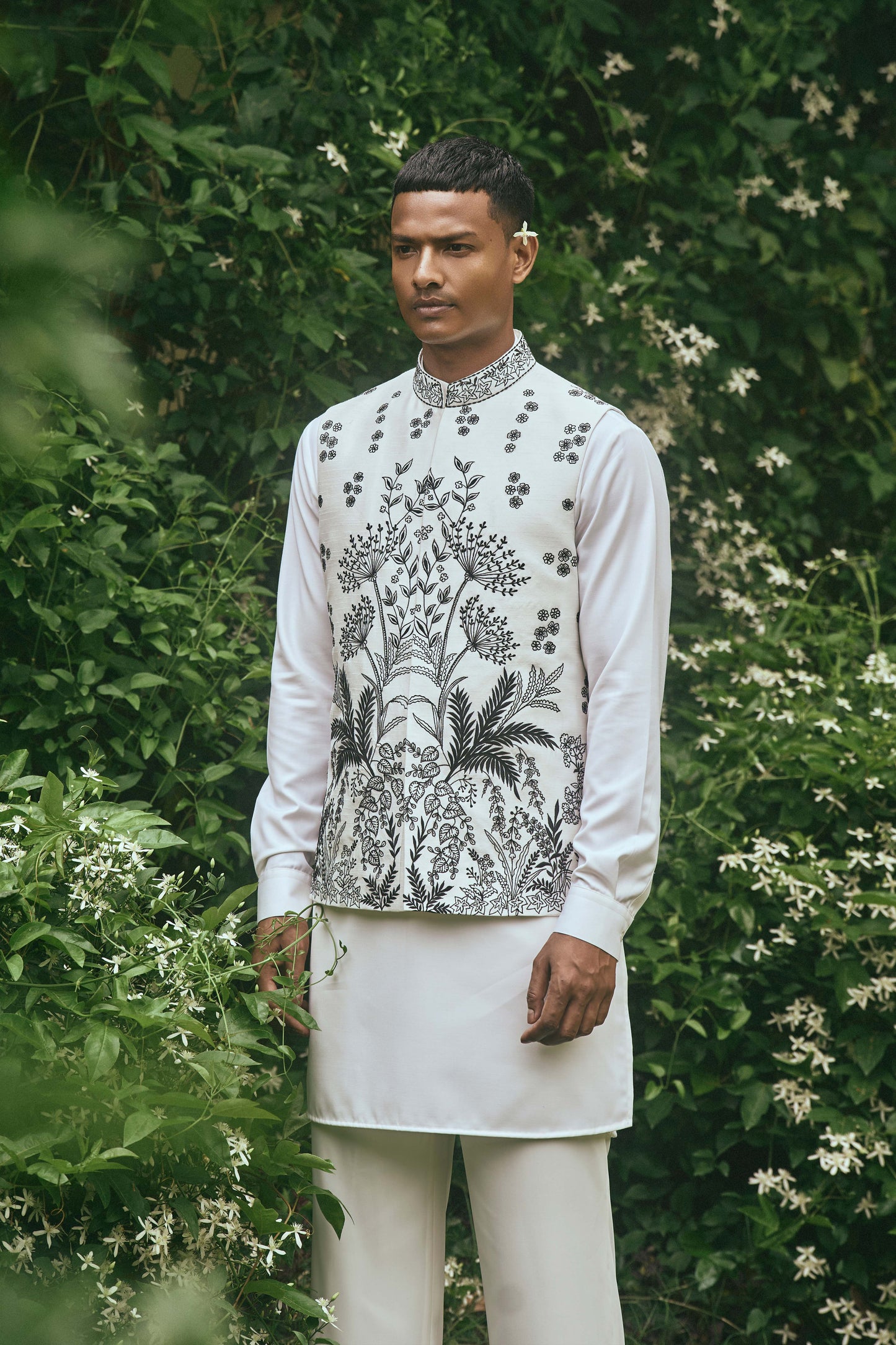 WHITE BLACK EMBROIDERY NEHRU JACKET SET