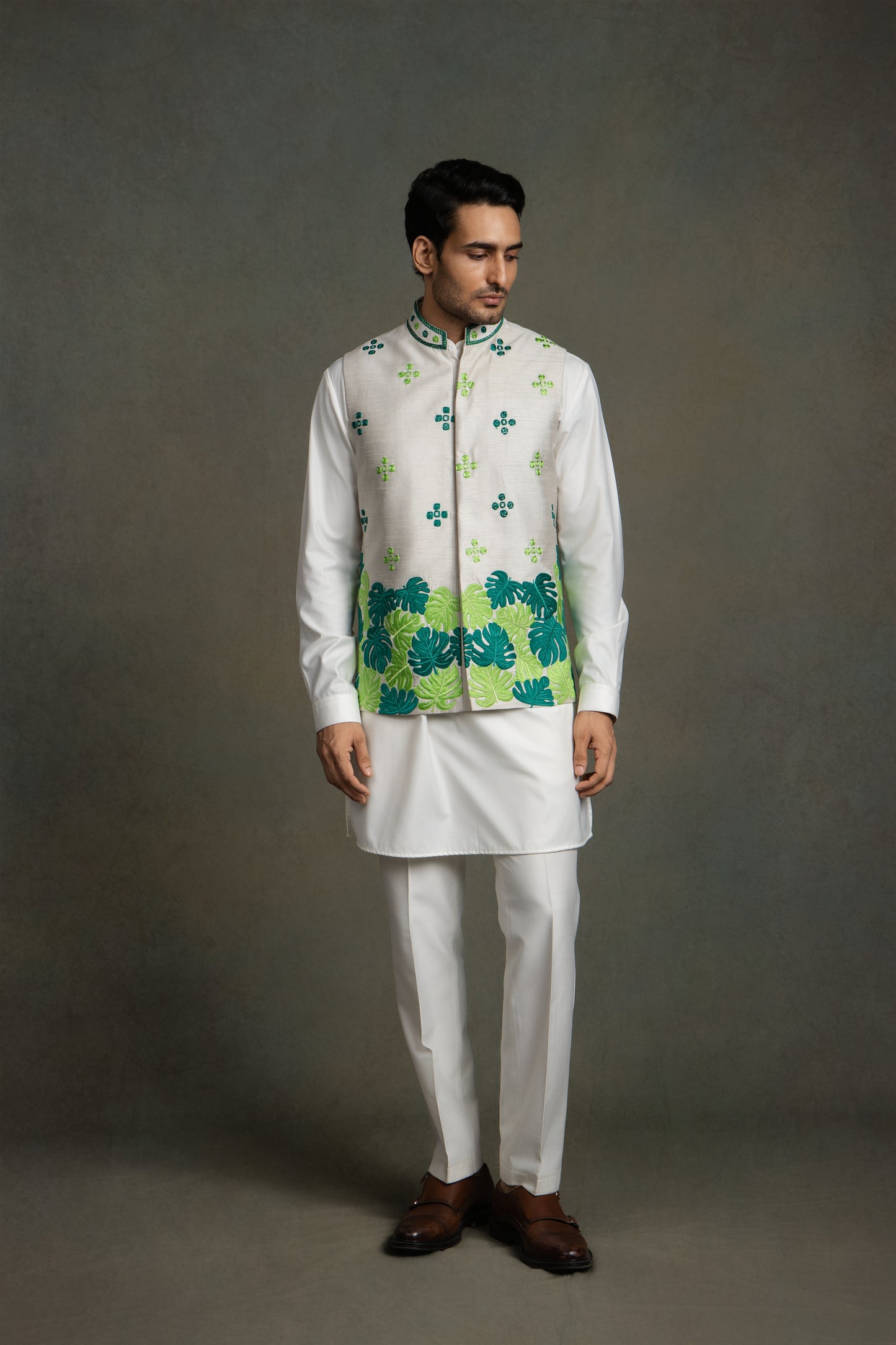 IVORY GREEN SILK THREAD EMBROIDERY NEHRU JACKET SET